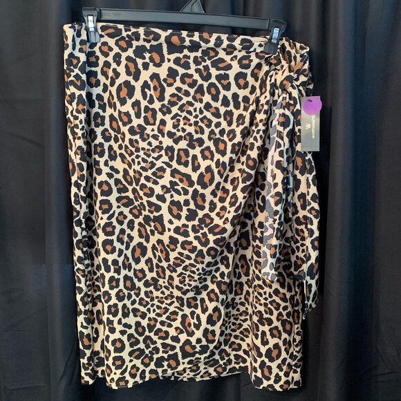 Worthington Dresses & Skirts - Worthington Leopard Print side tie Skirt (NWT) SZ 18